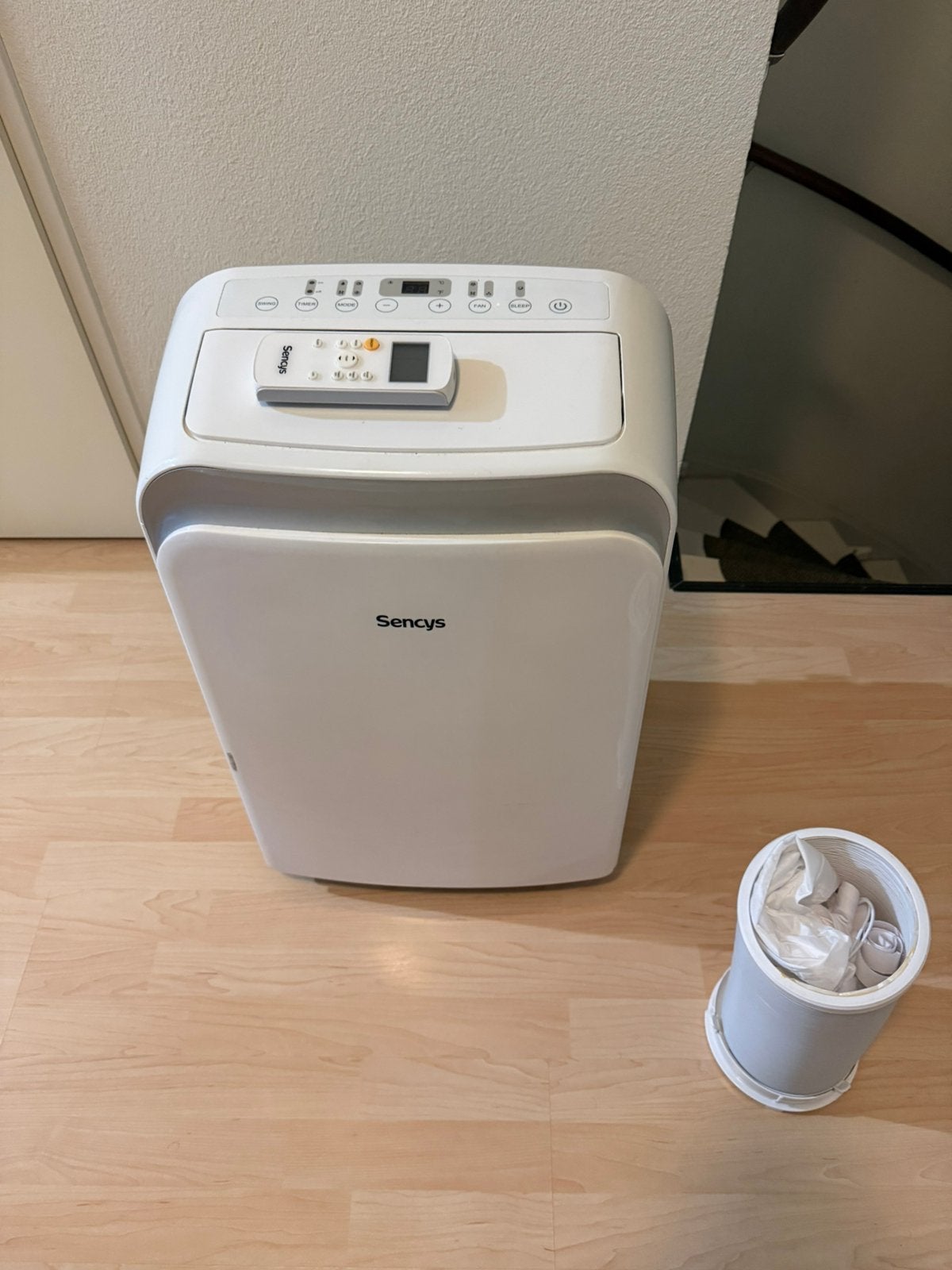 Sencys Portable Air Conditioner 9300BTU, Witgoed en Apparatuur, Ophalen, Minder dan 60 m³, 3 snelheden of meer, Zo goed als nieuw
