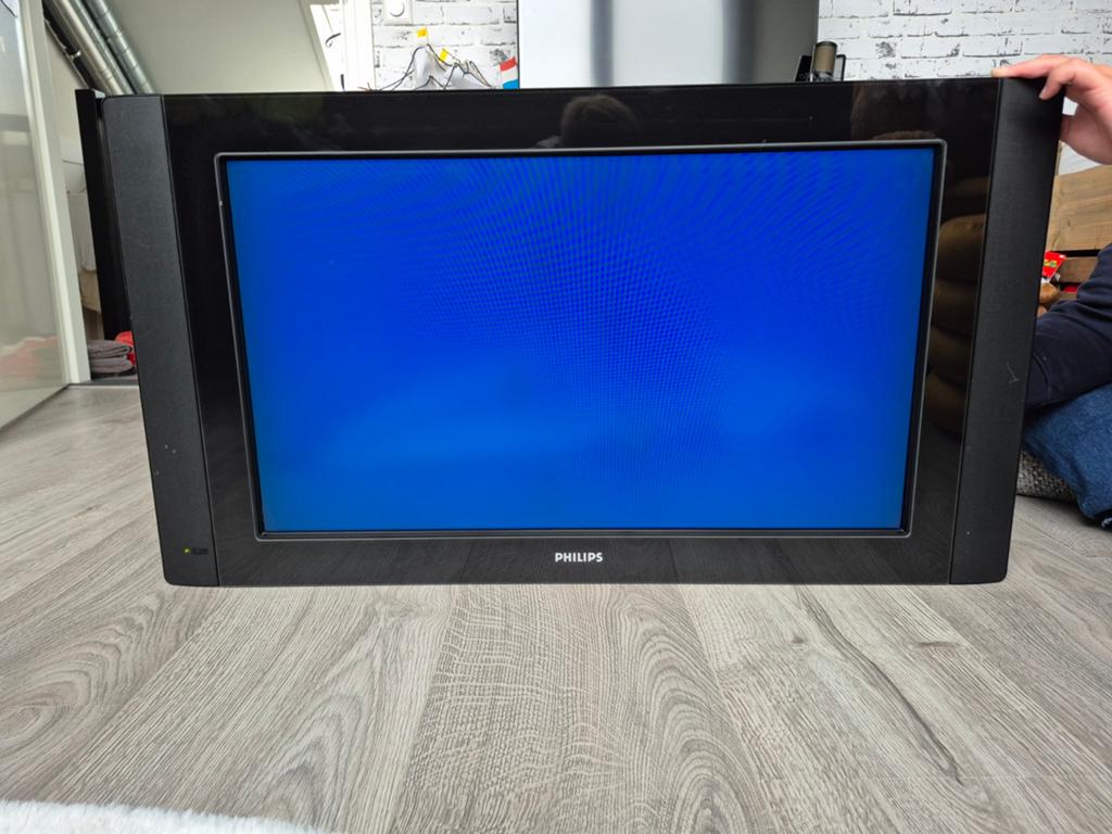 Philips TV 32 inch, Ophalen, Philips, Gebruikt, LCD
