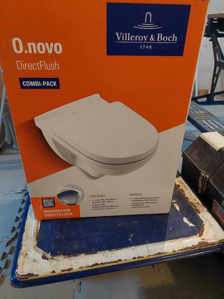 Hangende toilet pot, Doe-het-zelf en Verbouw, Sanitair, Ophalen, Nieuw, Toilet