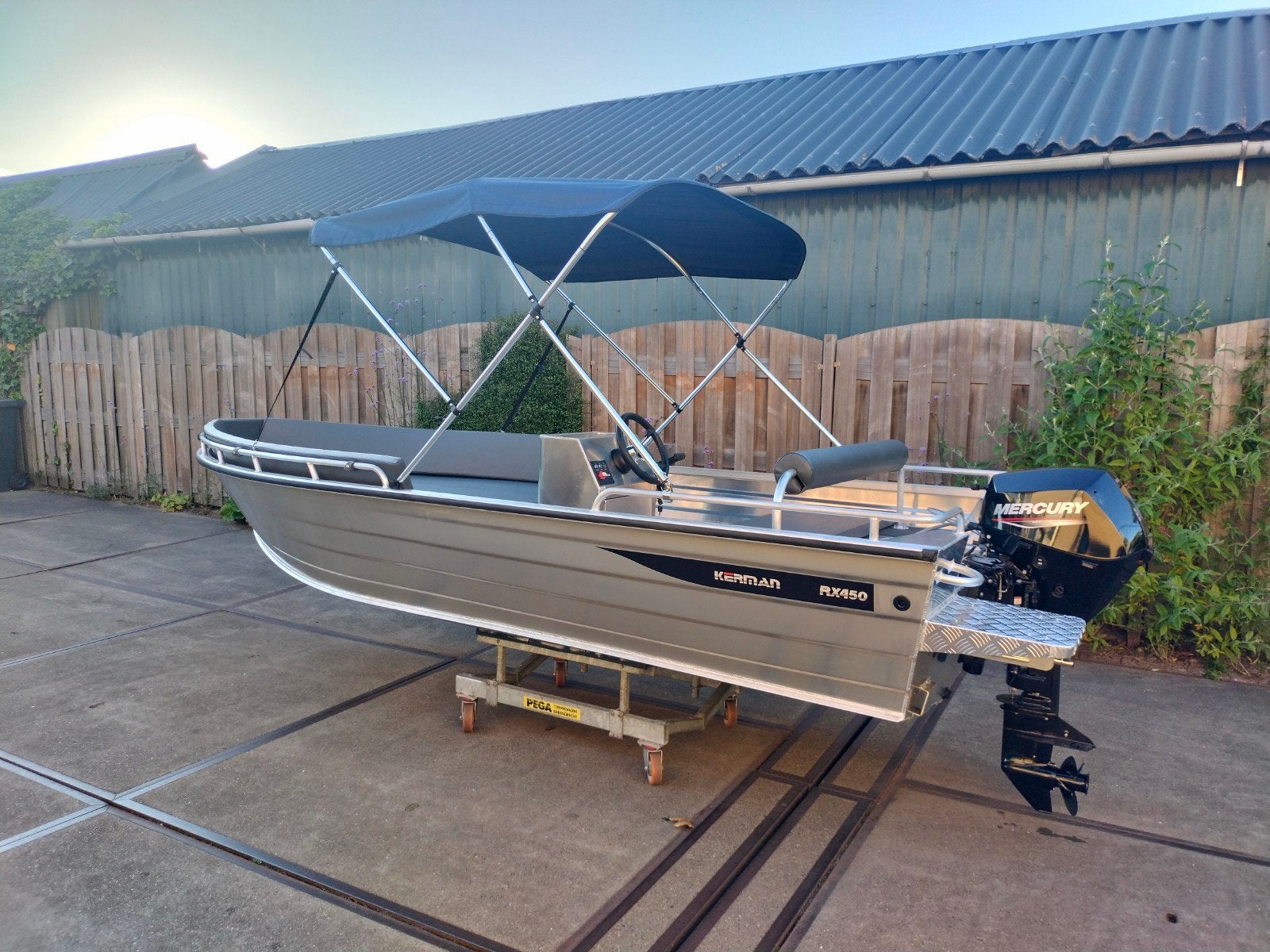 Kerman M450/428 Aluminium Consoleboot met Mercury 20pk, Ophalen, Buitenboordmotor, Aluminium, Consoleboot