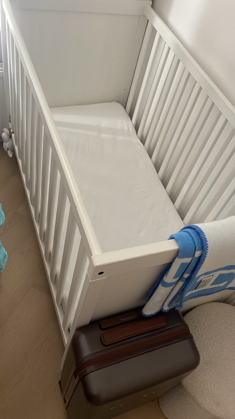 IKEA ledikant- nooit gebruikt, Kinderen en Baby's, Babywiegjes en Ledikanten, Ophalen, Zo goed als nieuw, Ledikant