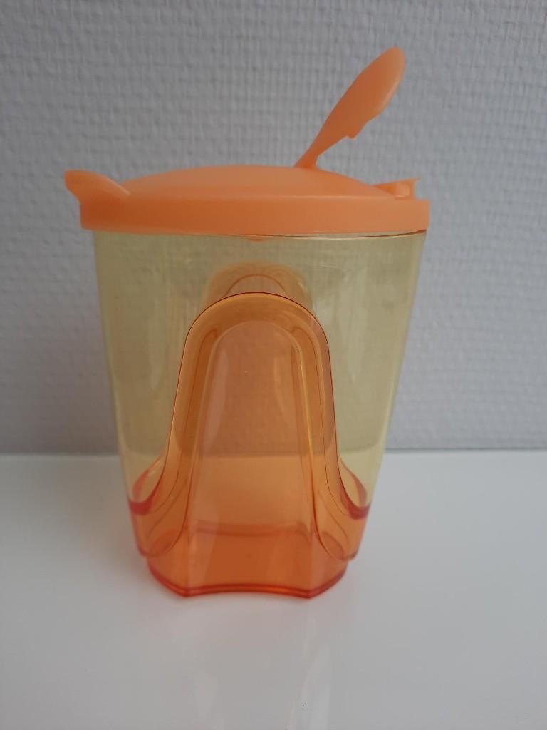 Tupperware eleganzia Afsluitbaar 330ml Strooi busje, Ophalen of Verzenden, Nieuw, Oranje, Bus of Trommel