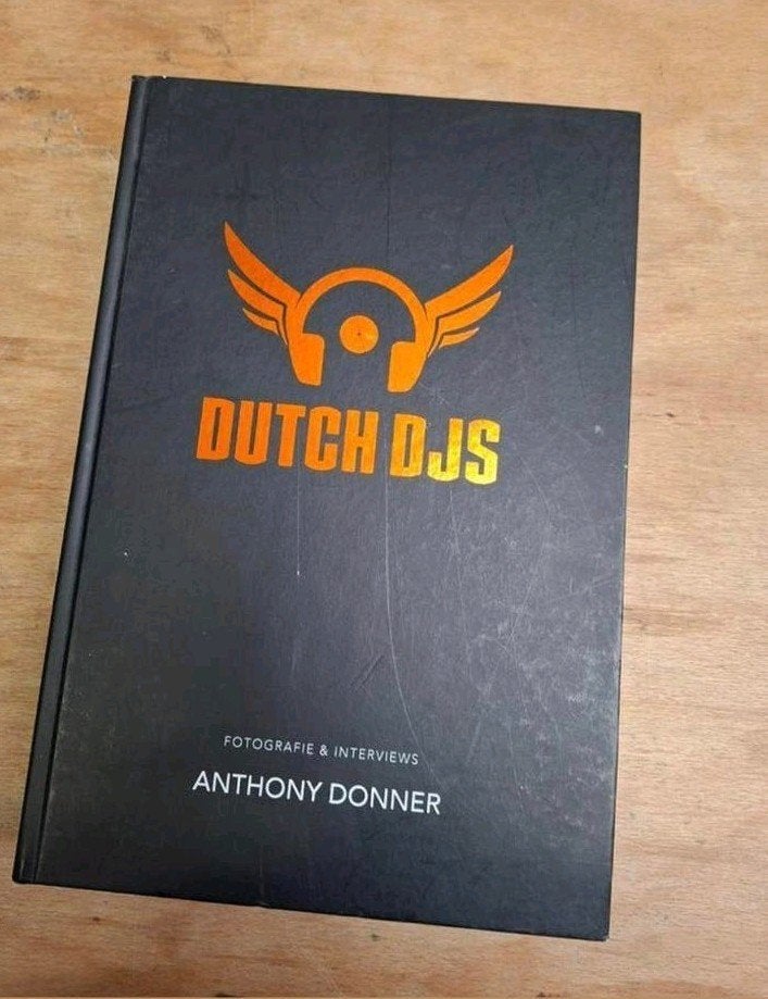 Dutch DJ's - Fotografie & Interviews - Anthony Donner, Ophalen, Zo goed als nieuw, Artiest