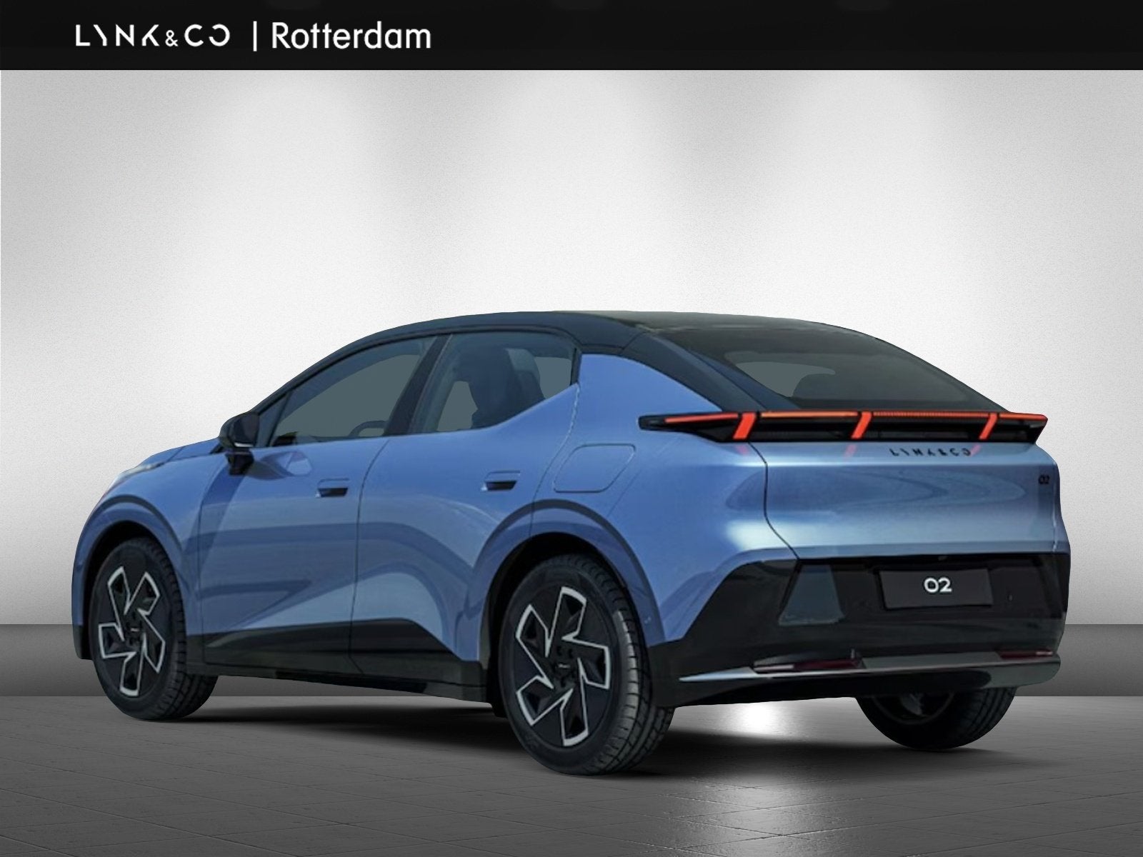 Lynk & Co 02 | CORE | Stoelverwarming | Achteruitrij camera, Auto's, Dealer onderhouden, Zwart, Blauw, 1795 kg