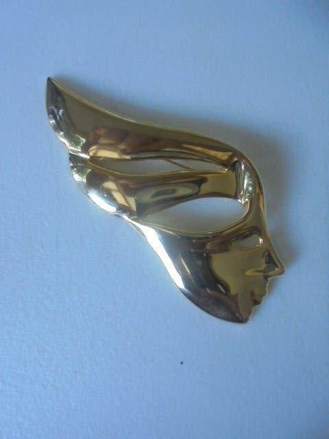Prachtige broche gezicht goudkleur, Sieraden, Tassen en Uiterlijk, Overige materialen, Ophalen of Verzenden, Zo goed als nieuw