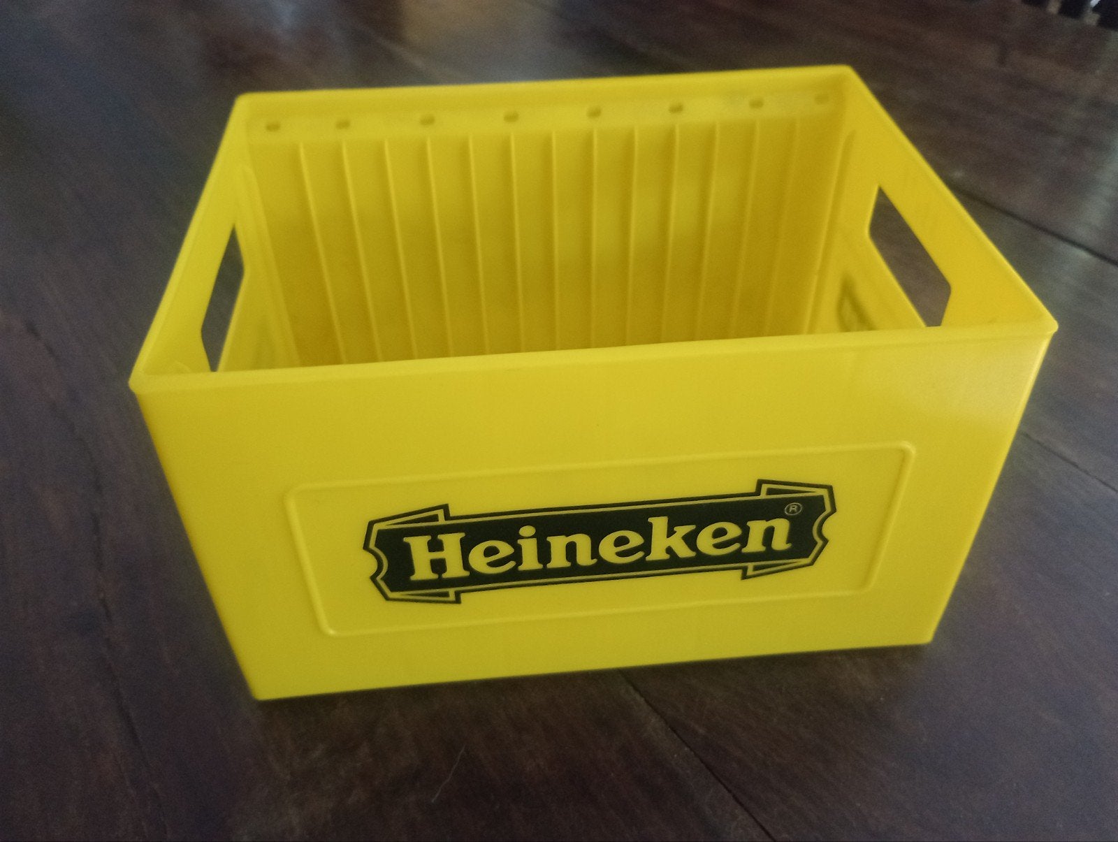 Heineken CD bierkratjes - 19 stuks geel, Verzamelen, Ophalen of Verzenden, Zo goed als nieuw, Overige typen