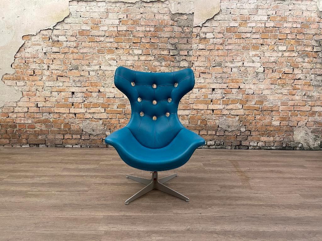 Poltrona Frau Regina Swivel Chair blauwgroen bij TheReSales