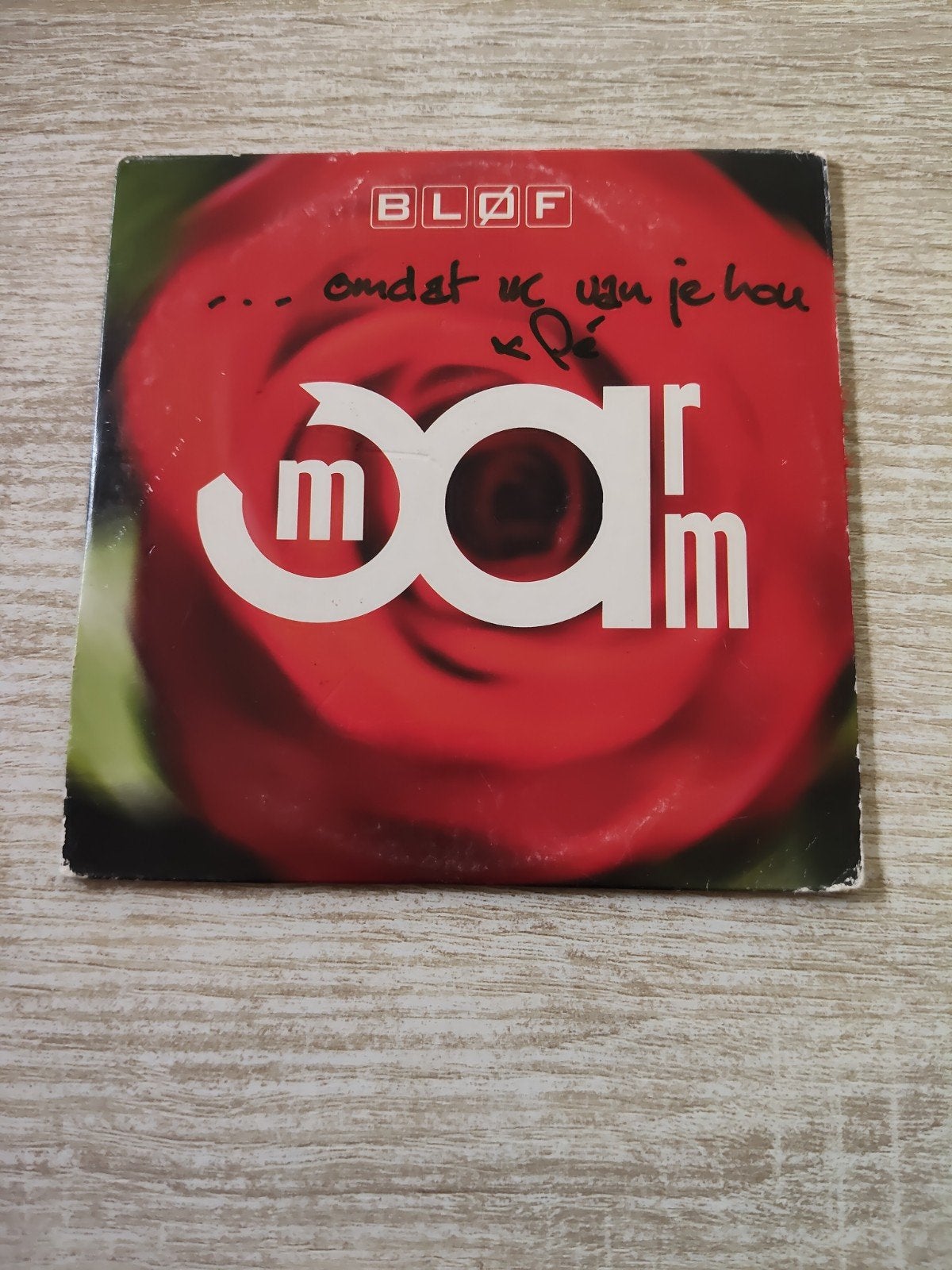 blof - omarm, Ophalen of Verzenden, Nederlandstalig