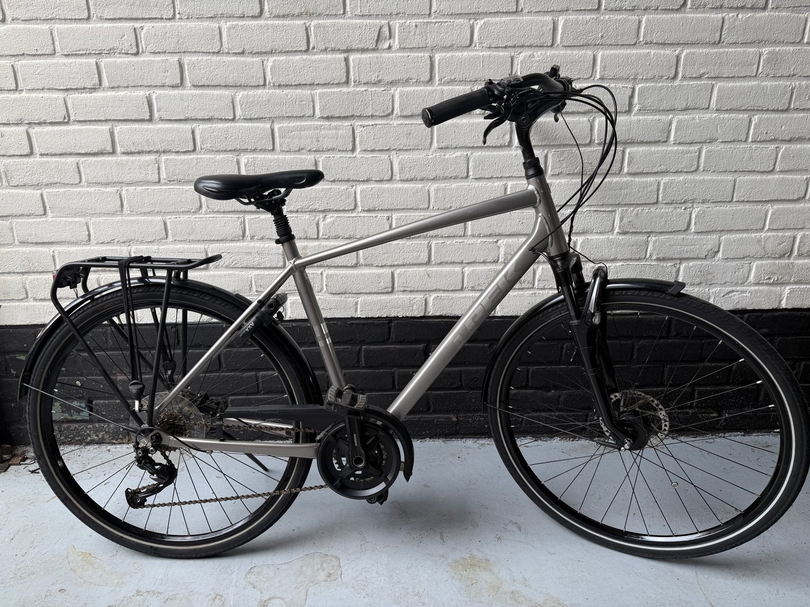 Nette Trek Sportfiets 28 inch, 28 inch, Gebruikt, Meer dan 20 versnellingen, Schijfrem