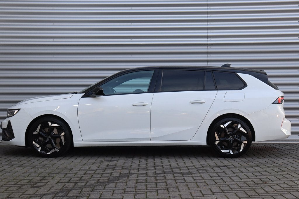 Opel Astra SPORTS TOURER 1.6 PLUG IN HYBRID 225PK GSE, Auto's, Opel, 12 maanden, Gebruikt, 4 cilinders, Alcantara