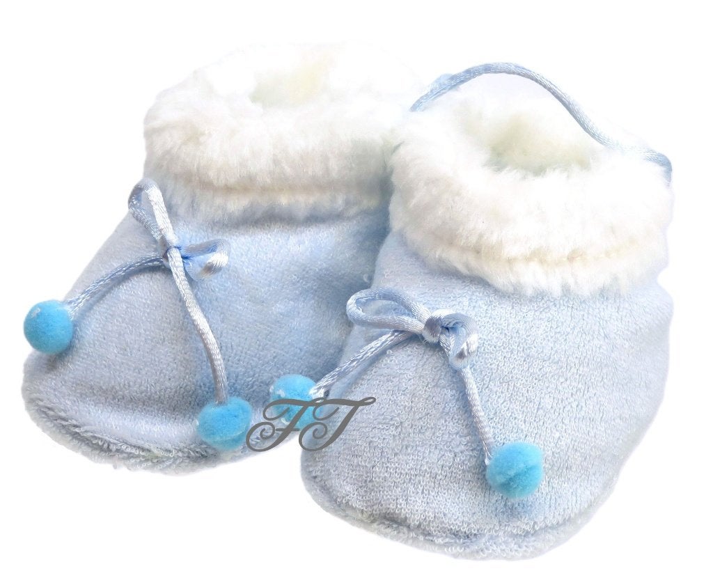 Leuke baby slofjes voor op een geboortetaart., Ophalen of Verzenden, Nieuw, Feestartikel, Geboorte of Huwelijk