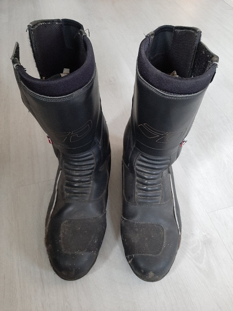 Heren motorlaarzen maat 44 merk Dana Davos, Motoren, Kleding | Motorkleding, Ophalen, Tweedehands, Heren, Laarzen