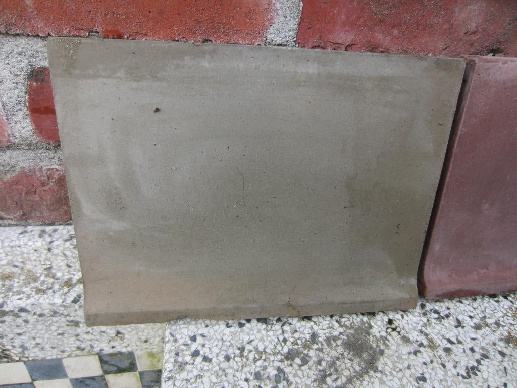 100 stuks Originele antieke plinten grijs en rood 20x15cm, Ophalen