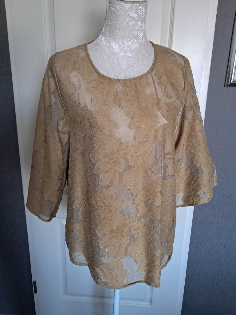 Blouse Poools  Kleur : Beige  Goud Maat : 40 NIEUW, Maat 38/40 (M), Beige, Nieuw, Ophalen of Verzenden