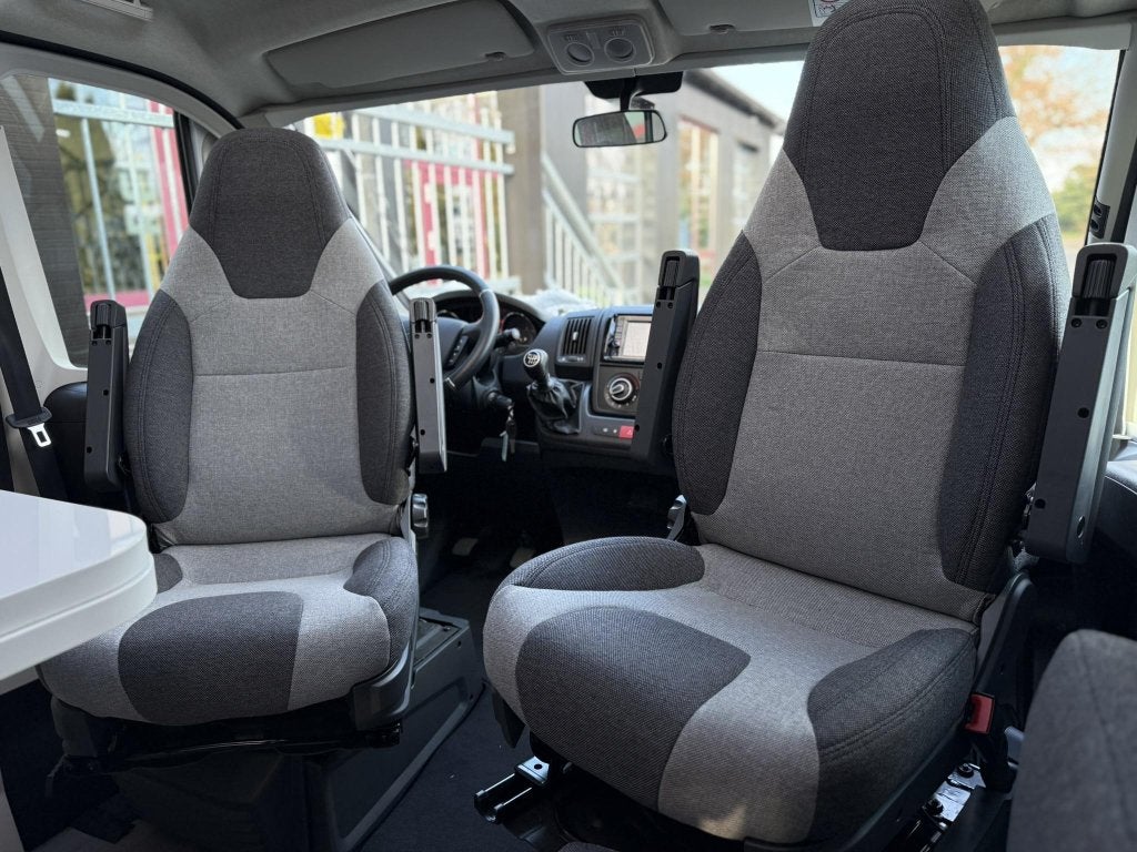 Foto 12 van Adria Compact SL - 2024 - Lengtebedden - kleine camper