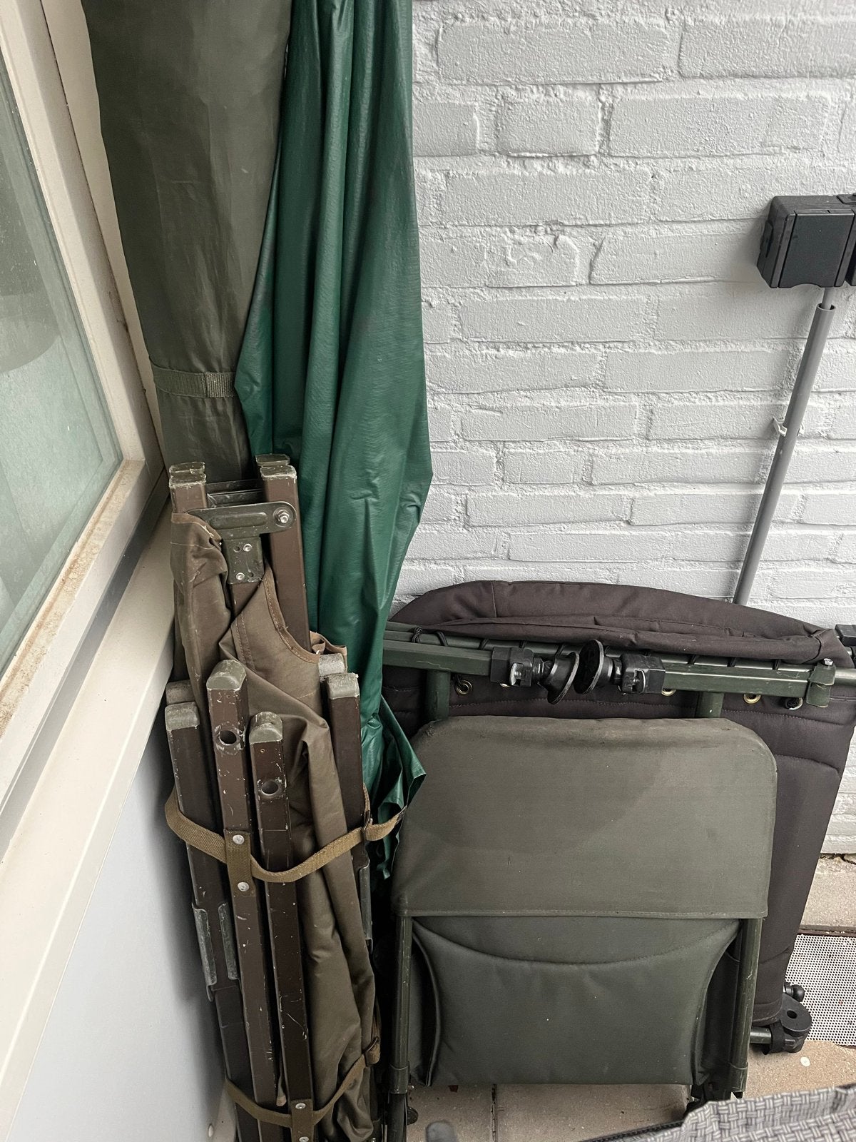 Visspullen karper feeder: paraplu, brolly, stretcher, stoel, Watersport en Boten, Ophalen of Verzenden, Gebruikt, Overige typen