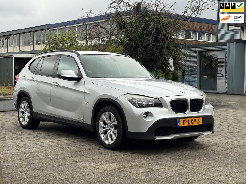 BMW X1 SDrive18i ExecutiveAutomaat,km nap,2eigenaar, lederen, Auto's, Euro 5, Achterwielaandrijving, 4 cilinders, Bedrijf