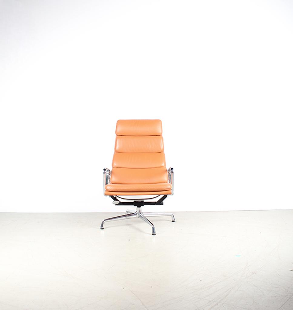 1x Vitra Eames Set EA 222 + 223 Soft Pad Cognac – Chroom, Huis en Inrichting, Fauteuils, Niet ingevuld, Niet ingevuld, Nieuw, Ophalen of Verzenden