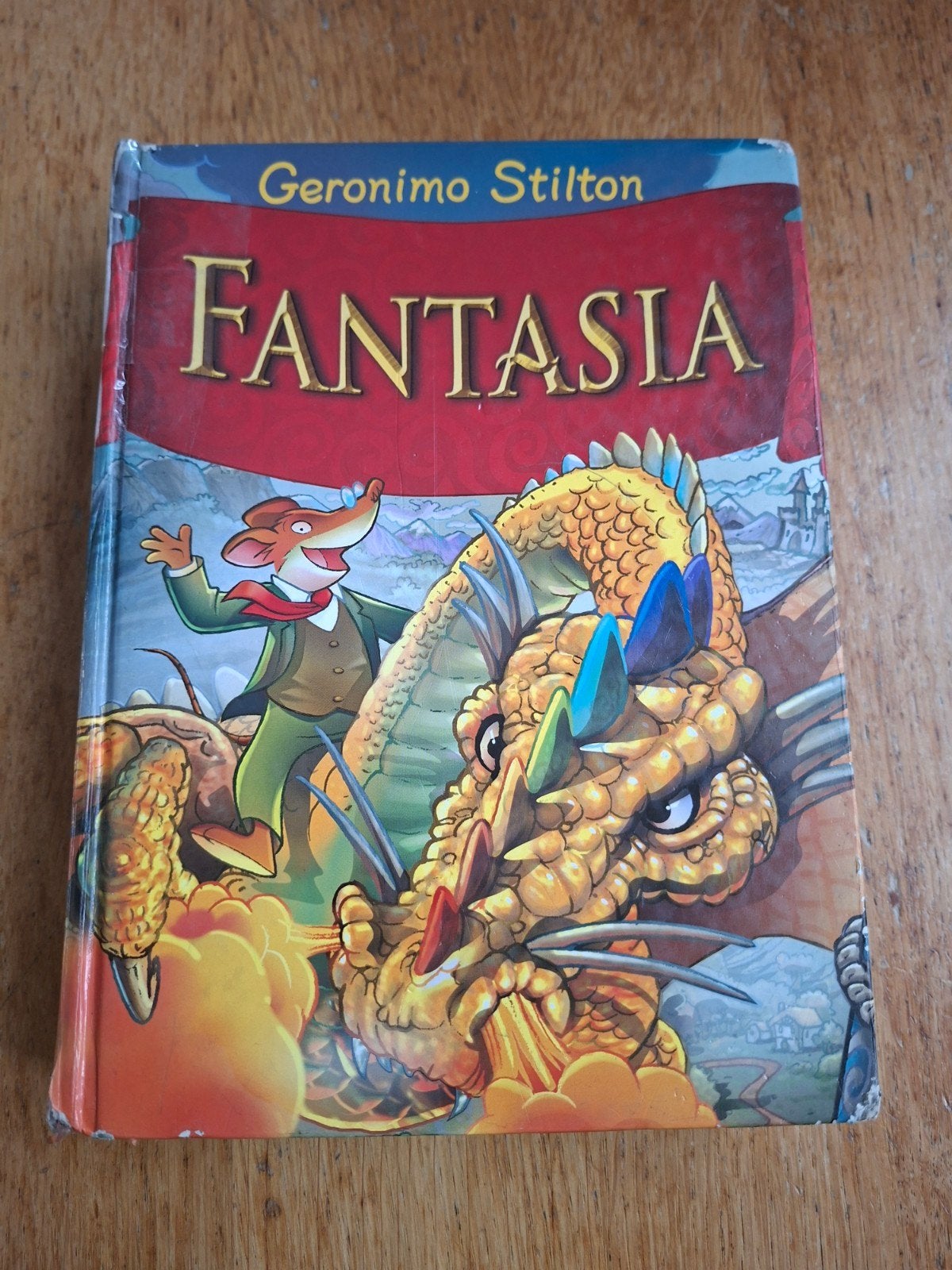 Geronimo Stilton: Fantasia (kaft beschadigd), Ophalen of Verzenden, Gelezen, Geronimo Stilton, Fictie