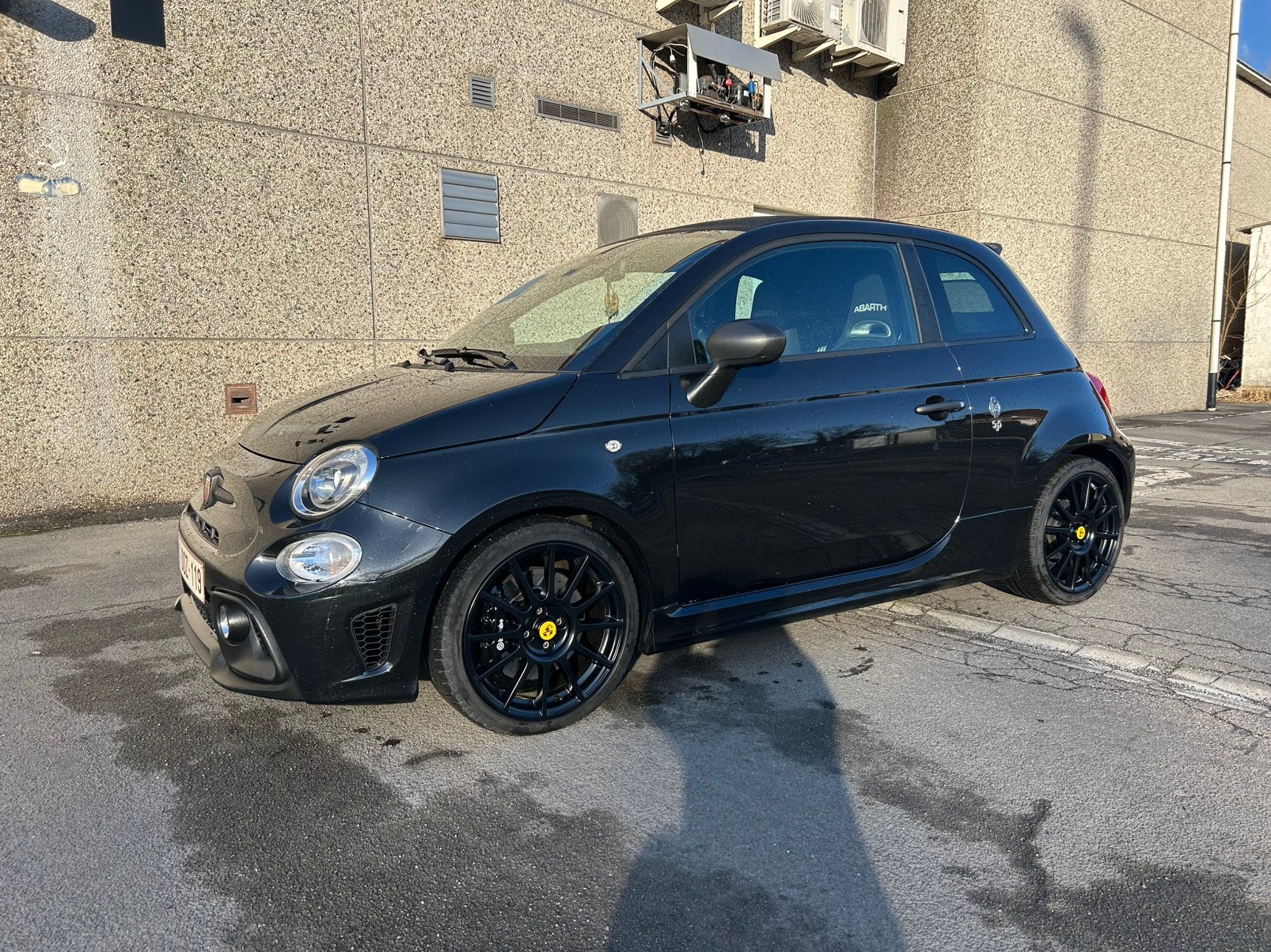 Fiat 595c abarth competizione cabrio nieuwstaat, Auto's, Voorwielaandrijving, 4 cilinders, Cabriolet, Zwart