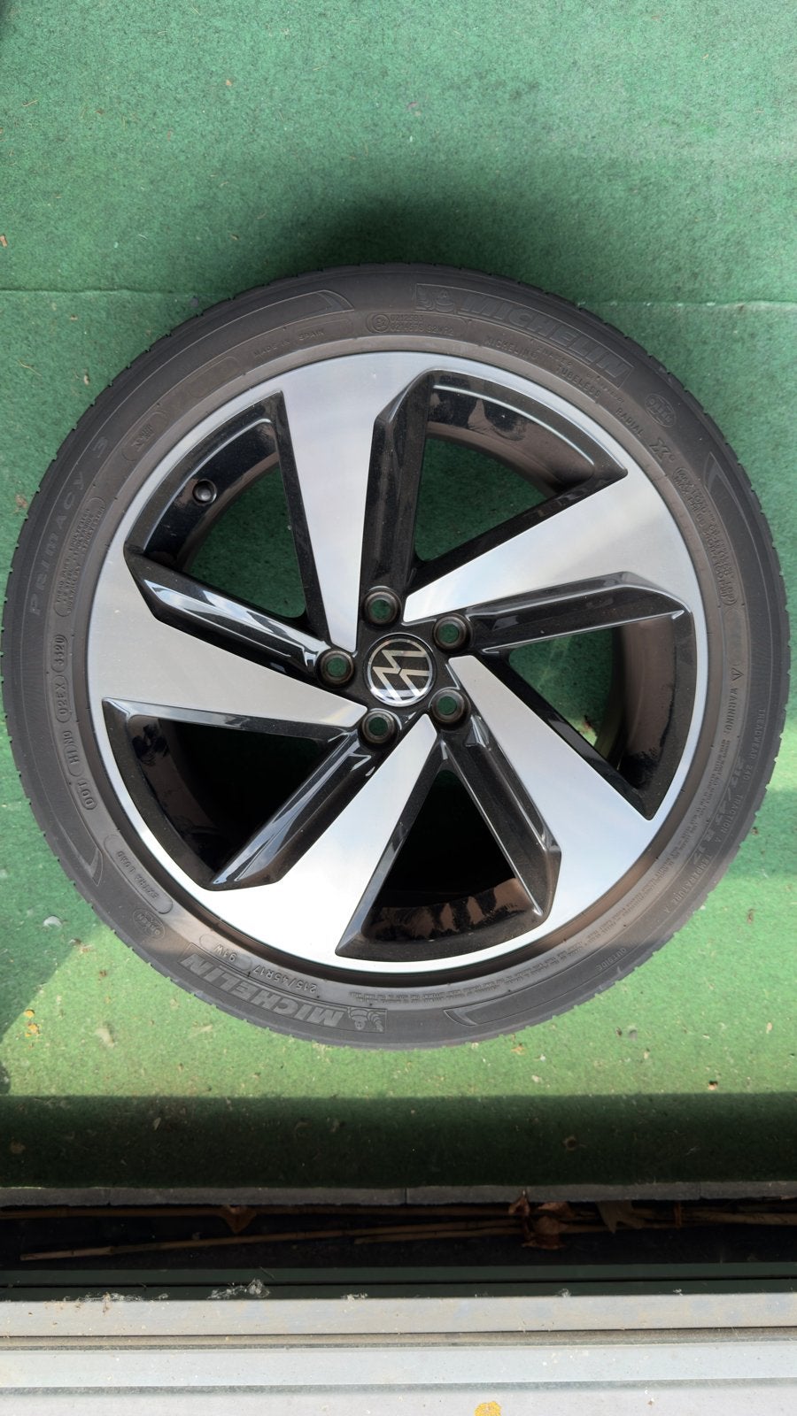 Originele Volkswagen Polo GTI 17 inch velgen “Milton Keynes”, Auto-onderdelen, Ophalen, Banden en Velgen, 17 inch, Personenwagen