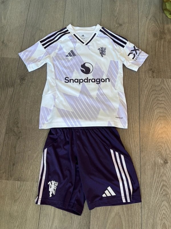 Voetbalpak Manchester United, Sport en Fitness, Voetbal, Zo goed als nieuw, Set, Maat XS of kleiner, Ophalen of Verzenden