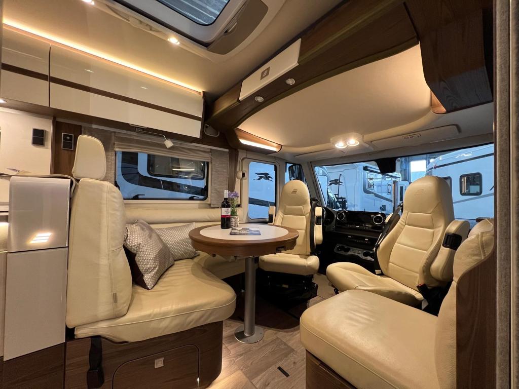 Hymer B ML I 780 Zilver, schotel, airco, E&P levelsy, Automaat, Ringverwarming, Bedrijf, Diesel