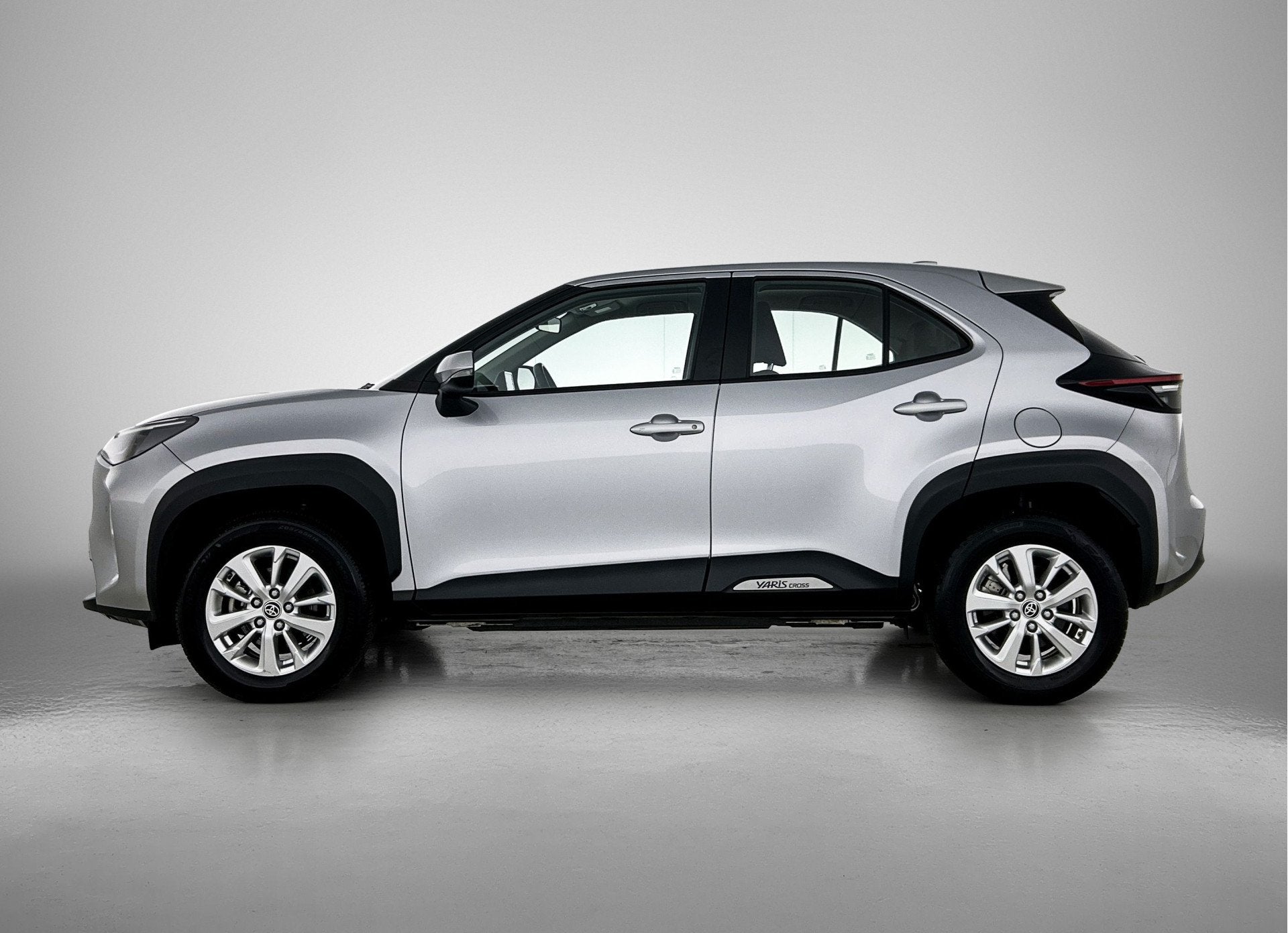 Toyota Yaris Cross 1.5 Hybrid Business | Parkeer sensoren |, 12 maanden, Stof, Gebruikt, 116 pk