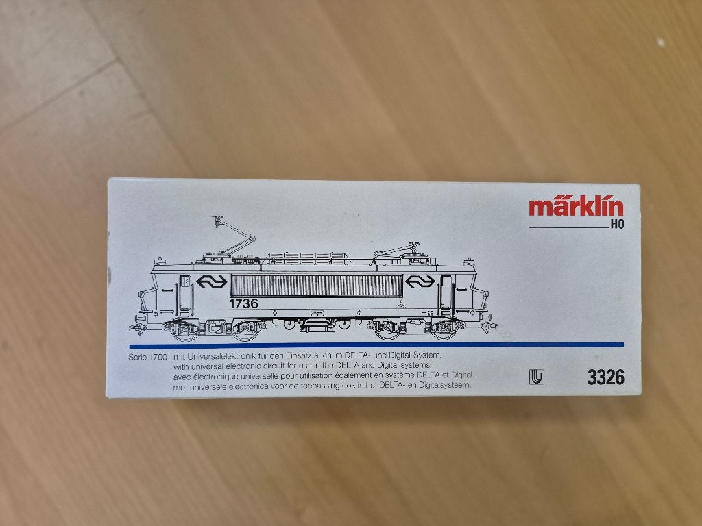 Märklin 3326, Hobby en Vrije tijd, Modeltreinen | H0, Ophalen, Wisselstroom, Locomotief, Zo goed als nieuw