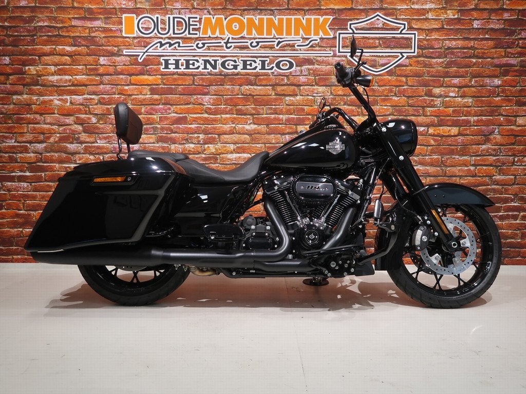 Harley-Davidson FLHRXS Road King Special 114 (bj 2024), Motoren, Info@harley-davidson.com, Bedrijf, Laan van Vredenoord 33
2289 DA  Rijswijk ZH