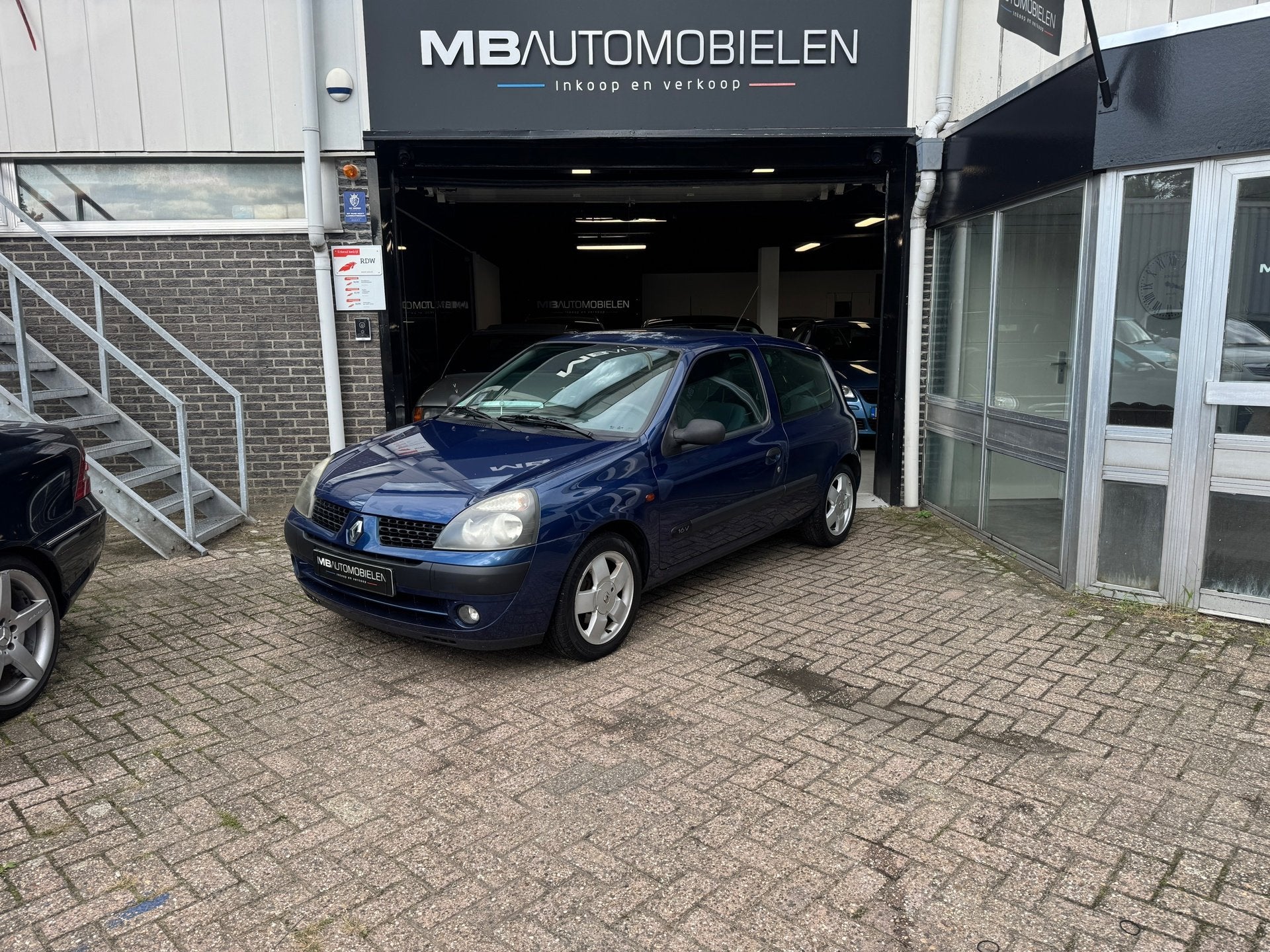 Renault Clio 1.2-16V Dynamique/Trekhaak/Nap/electr.ramen/APK, Elektrische ramen, Gebruikt, 31 €/maand, 4 cilinders