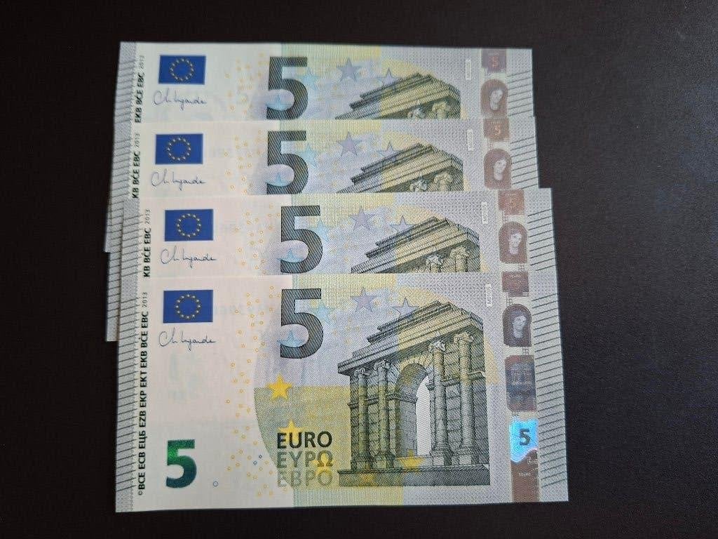 2013 Portugal 4 x 5 euro Lagarde oplopende serie nummers, Verzenden, Portugal, 5 euro, Setje