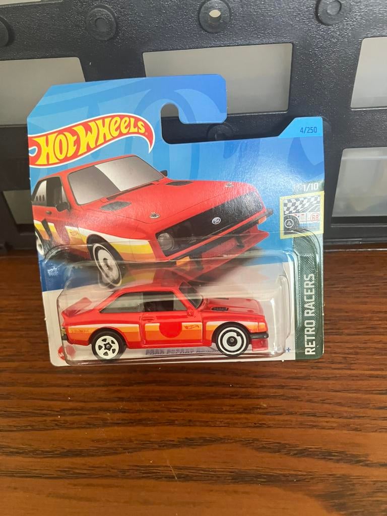 Hot Wheels Ford Escort RS 2000, Kinderen en Baby's, Speelgoed | Speelgoedvoertuigen, Ophalen of Verzenden, Nieuw