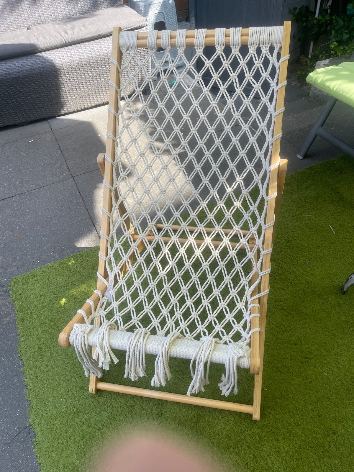 Verstelbare houten ligstoel met macramé zitting, Tuin en Terras, Tuinstoelen, Gebruikt, Hout, Verstelbaar, Ophalen of Verzenden
