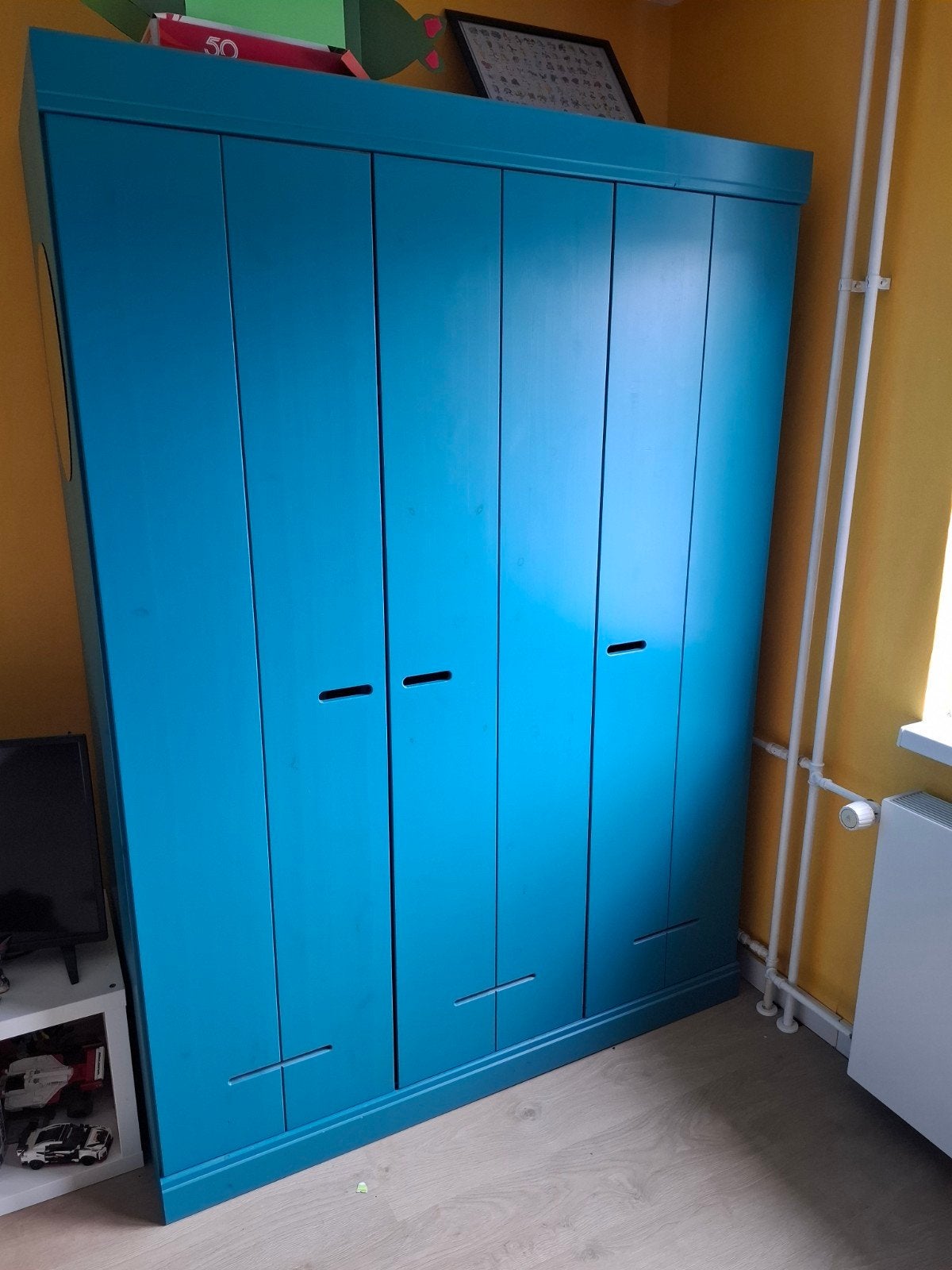 WOOOD Kledingkast Petrol - 195x140x55,5 cm, Ophalen, Met deur(en), 100 tot 150 cm, Zo goed als nieuw