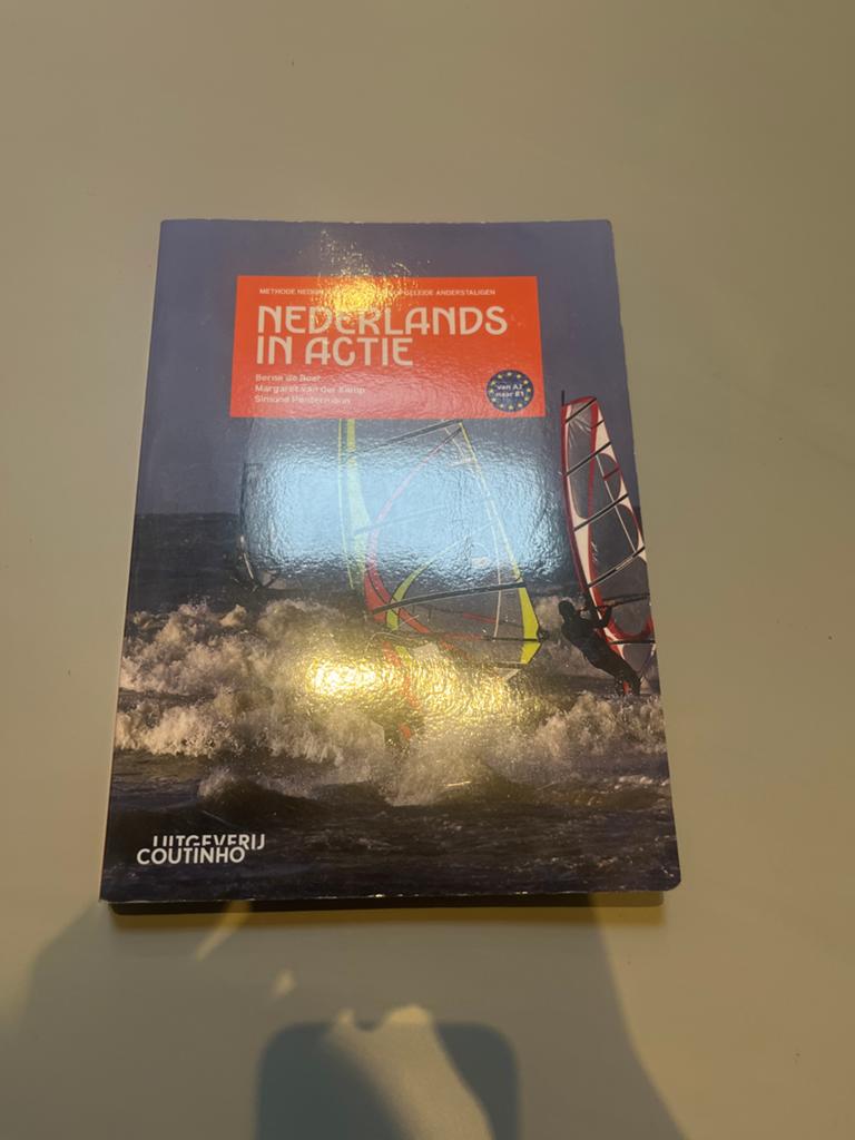 Nederlands in Actie - Leermethode NT2, Ophalen of Verzenden, Zo goed als nieuw, Non-fictie