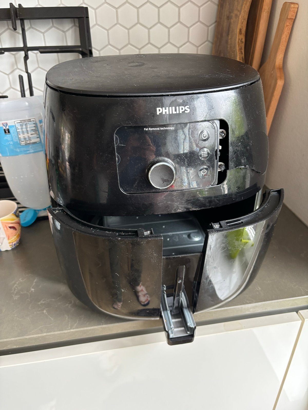 Kapotte Philips Airfryer (gevallen) - voor onderdelen, Ophalen, Niet werkend, Airfryer