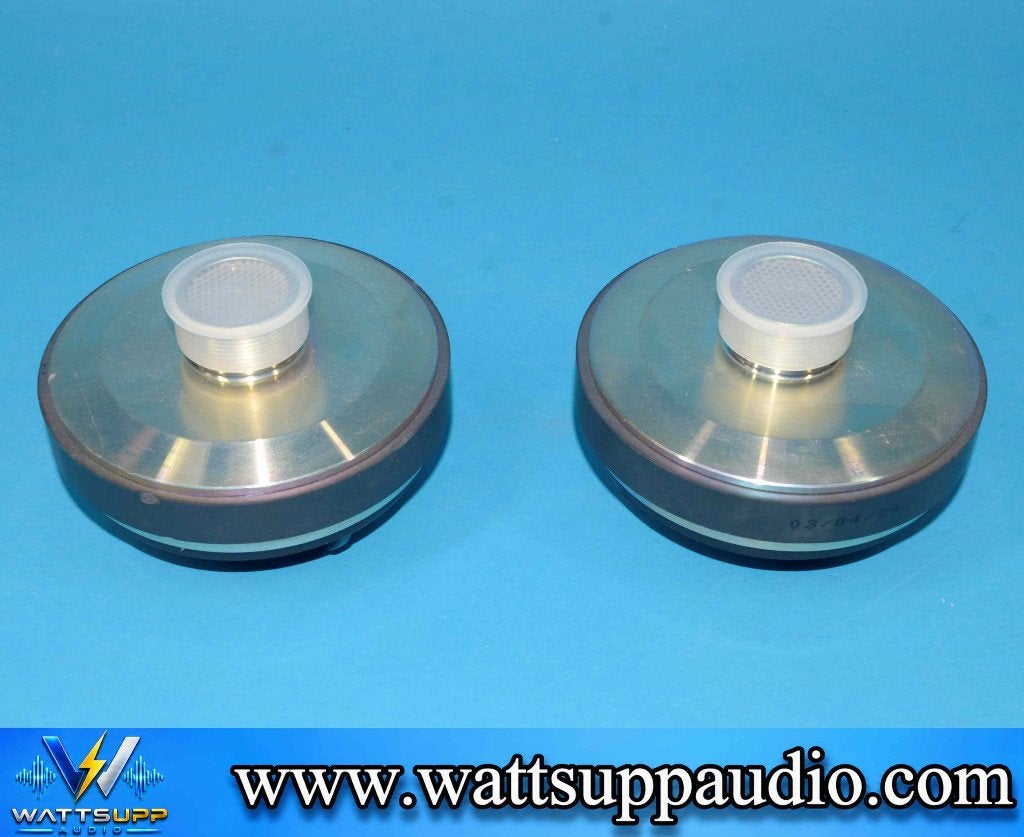 JBL D220Ti Titanium Horn Driver 8 Ohm 1-3/8"-18/ set van 2