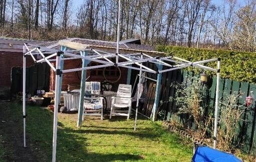 pop up party tent FRAME only 3m x 3m, Tuin en Terras, Ophalen, Opvouwbaar, Partytent, Minder dan 4 meter