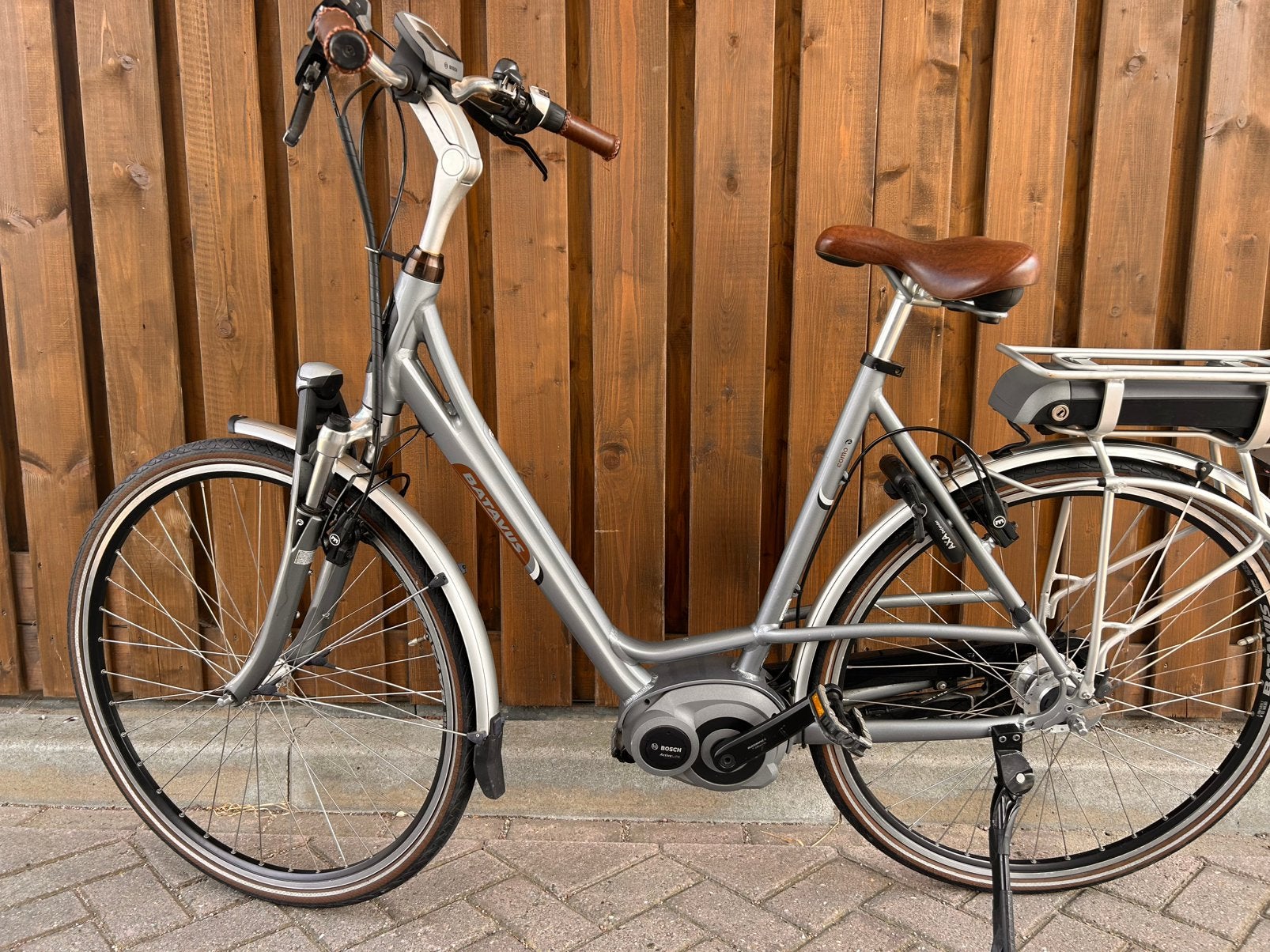 Batavus Como Bosch middenmotor, Fietsen en Brommers, Elektrische fietsen, 55 tot 59 cm, Ophalen, Zo goed als nieuw, Batavus