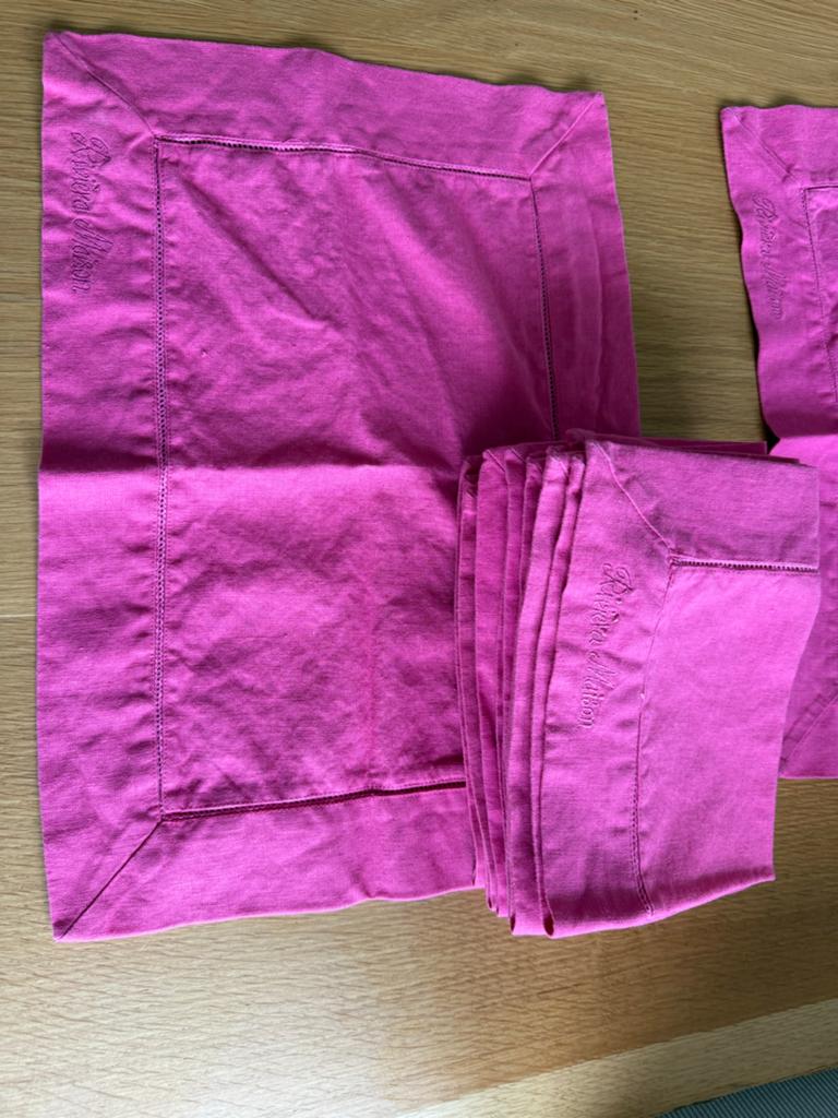 Riviera Maison linnen 8 placemats & 8 servetten fuchsia roze, Ophalen of Verzenden, Gebruikt, Rechthoek, Binnen