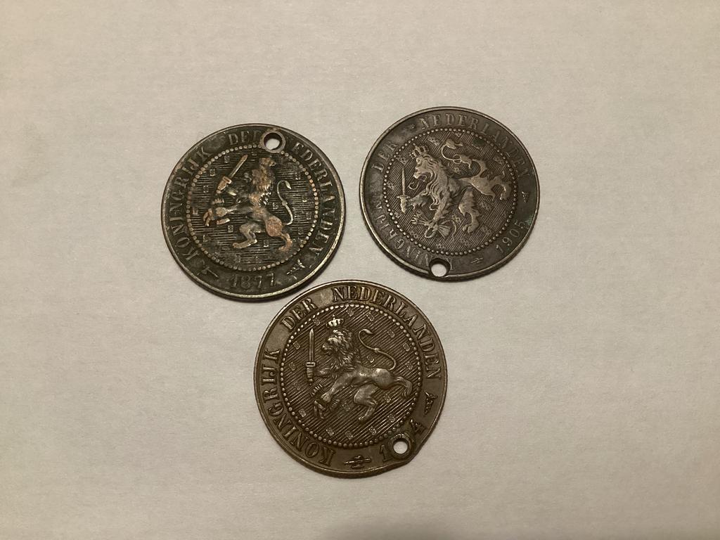3 x2,5 cent 1877, 1904,1905( zat aan ketting), Postzegels en Munten, Munten | Nederland, Ophalen of Verzenden, Koningin Wilhelmina