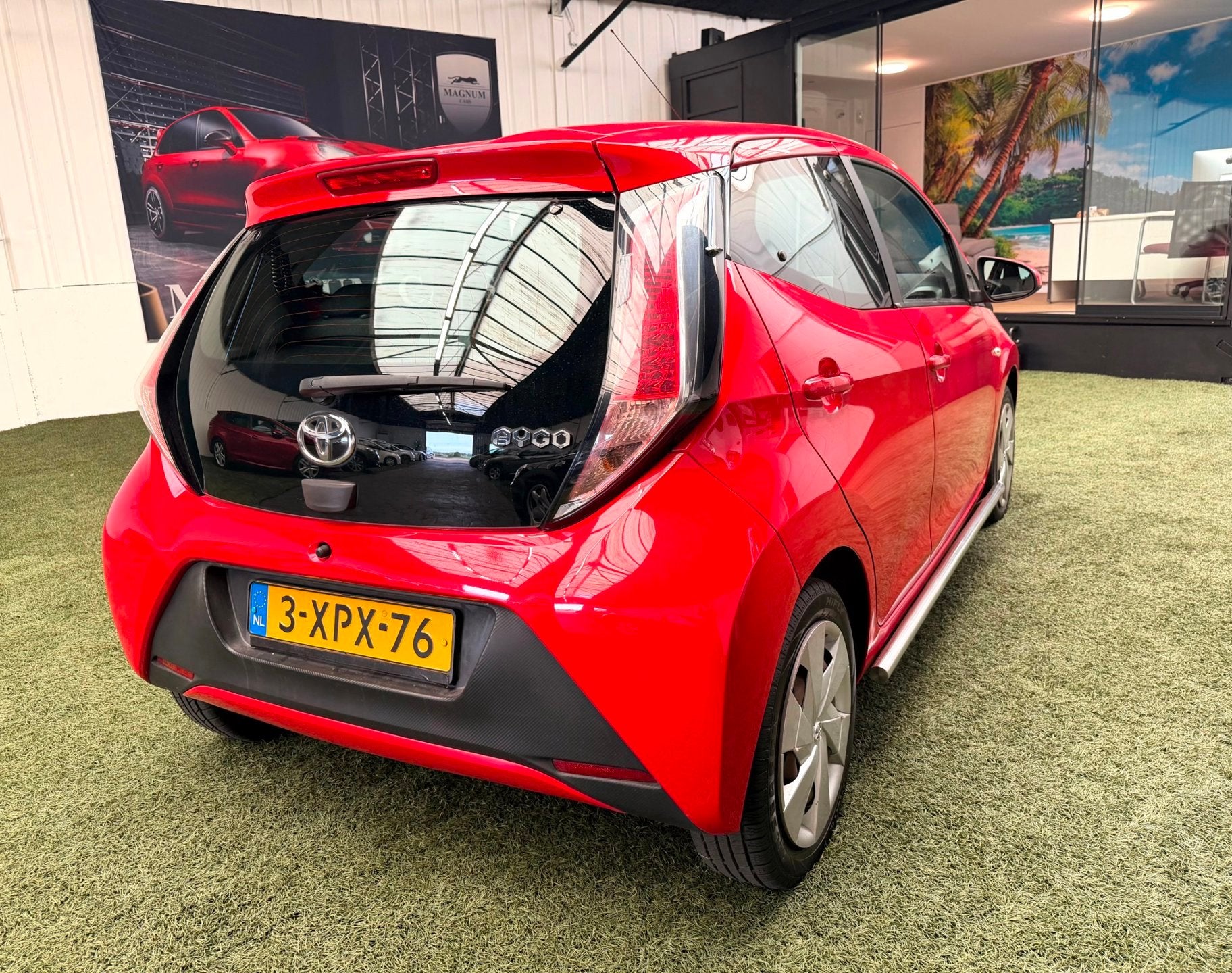Foto 8 van Toyota Aygo 1.0 5Drs NAP ( Netto prijs €4090 ) Cruise Cont