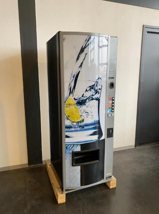 Vendo 5 selecties drankautomaat | Vendingmachine refurbished, Ophalen, Vending Master, Ewinkel 12, 5431ND Cuijk, Info@vendingmaster.nl