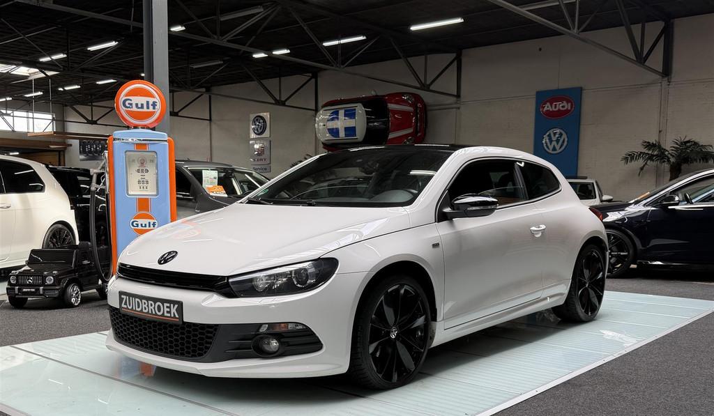 Volkswagen Scirocco 1.4 TSI Maxton! Cruise! Navi! Clima!, Auto's, Gebruikt, 4 cilinders, 1290 kg, Origineel Nederlands