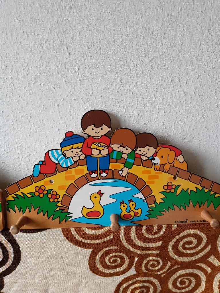 Leuk vintage houten kinderkapstokje van Simplex Holland, Verzenden, Nieuw, Wanddecoratie
