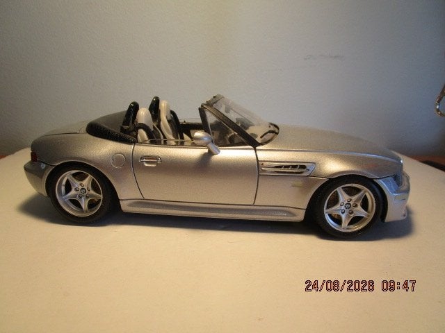 BMW M ROADSTER BURAGO, Hobby en Vrije tijd, Modelauto's | 1:18, Ophalen, Zo goed als nieuw, Auto, Bburago