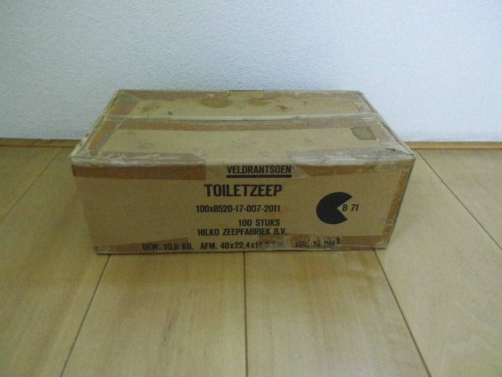 doos toiletzeep veldrantsoen zeep  100 stuks Hilko B.V., Ophalen of Verzenden, Landmacht, Nederland