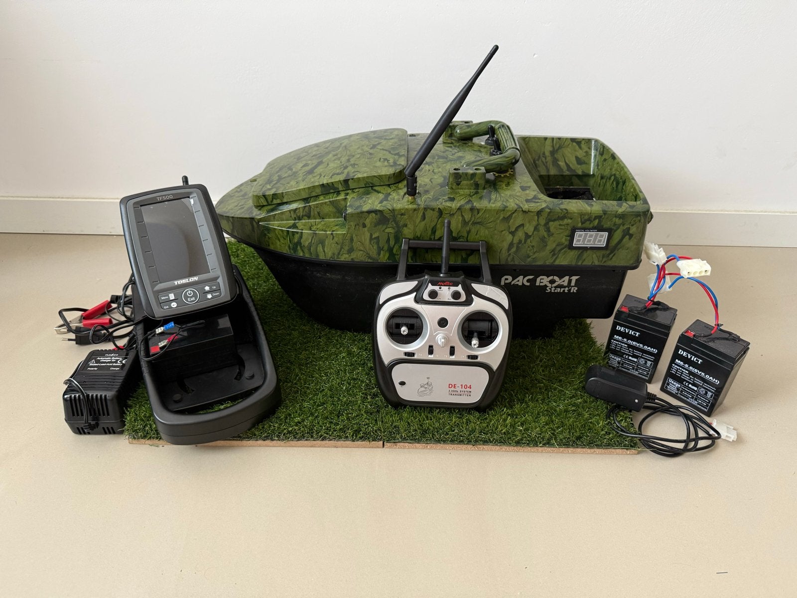 Voerboot set: Anatec Pac Boat Start'R met Fishfinder en extr, Ophalen, Zo goed als nieuw, Overige typen