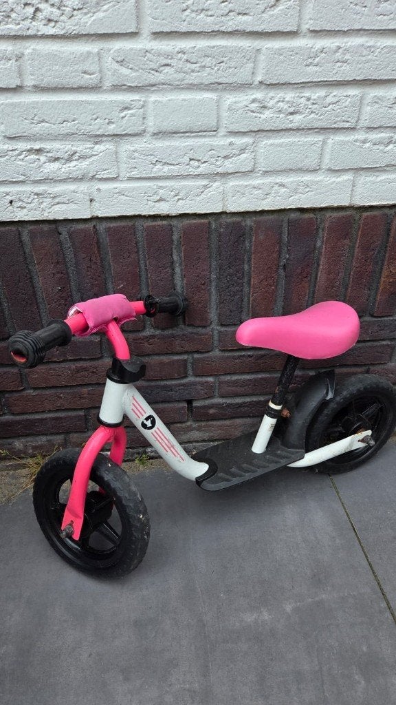 Loopfiets wit/roze kind +-2 jaar, Ophalen, Gebruikt, Loopfiets
